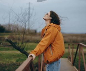 <em>Adriana L. M</em>